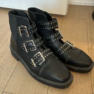 Urban Outfitters Boots